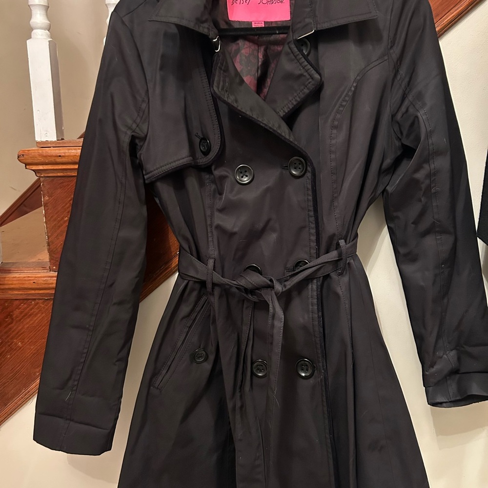 Gorgeous fitted designer coat  size medium
